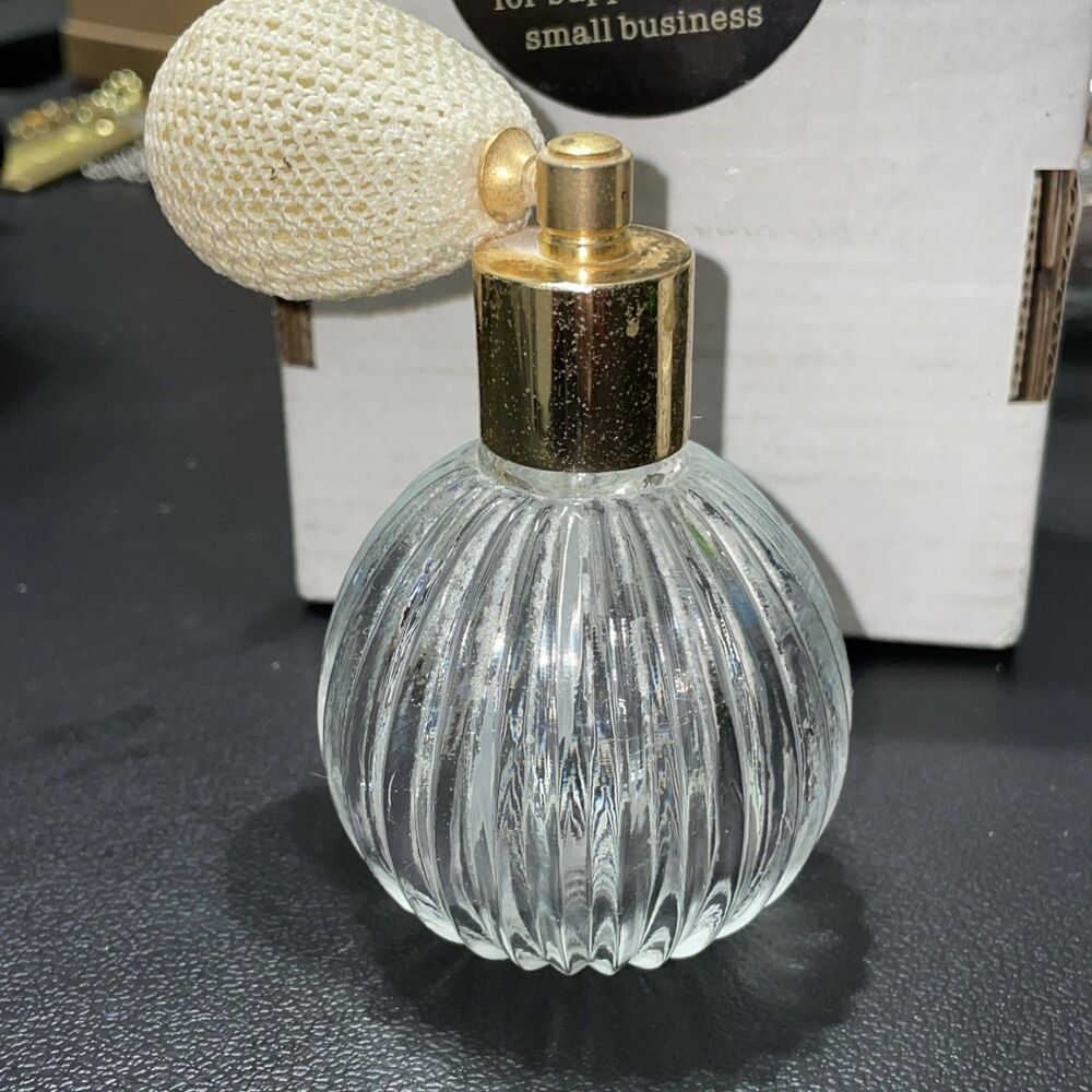 Vintage Perfume Atomizer Spritzer Mist Glass Gold Tone Top Refillable